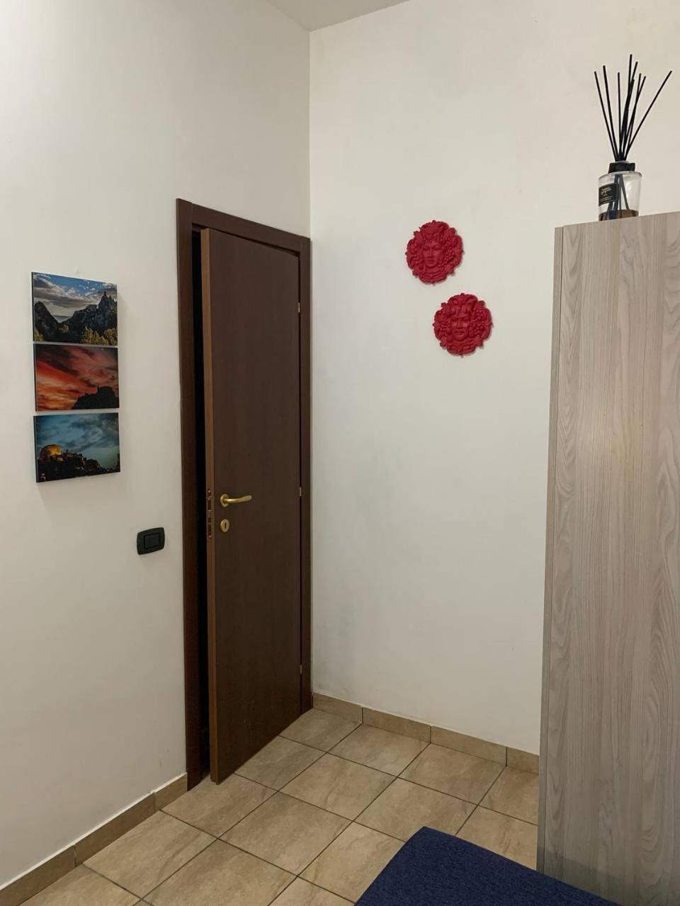 Blue Sea Bed & Breakfast Рочела Йоника Екстериор снимка
